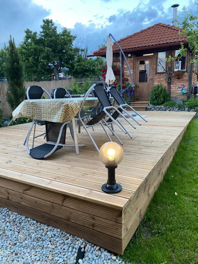 Penzion Vila Petra Bed&Breakfast Вельки-Славков Экстерьер фото