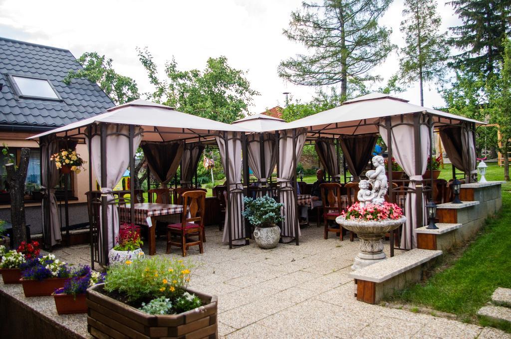 Penzion Vila Petra Bed&Breakfast Вельки-Славков Экстерьер фото